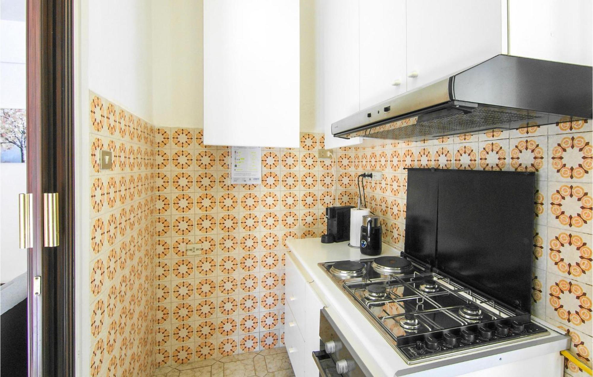 Cozy Apartment In La Spezia With Wifi Экстерьер фото