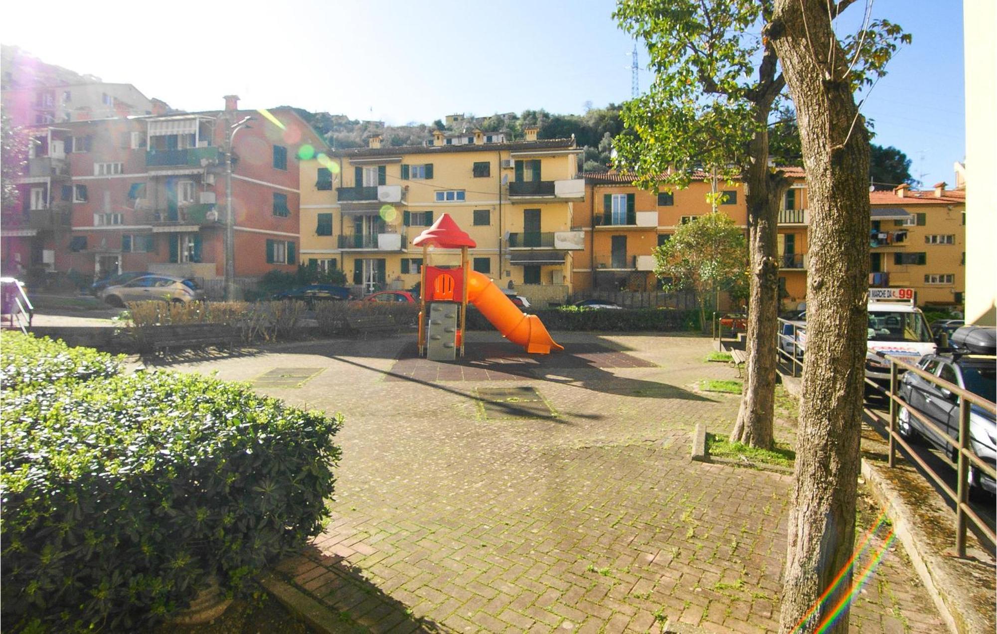 Cozy Apartment In La Spezia With Wifi Экстерьер фото